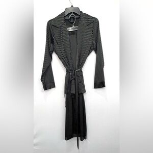 Ambrielle Sleepwear Set Robe And Pant Pin Stripped Woman’s Size Small